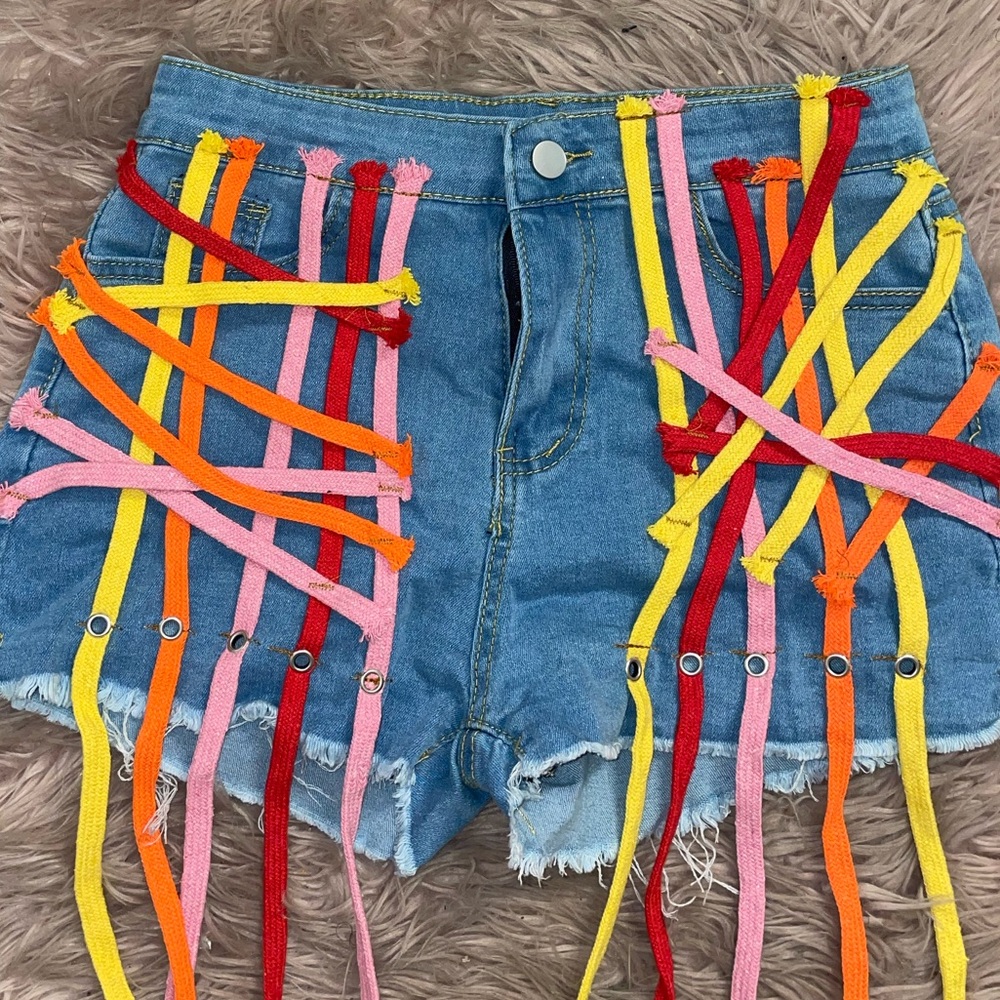 String shorts